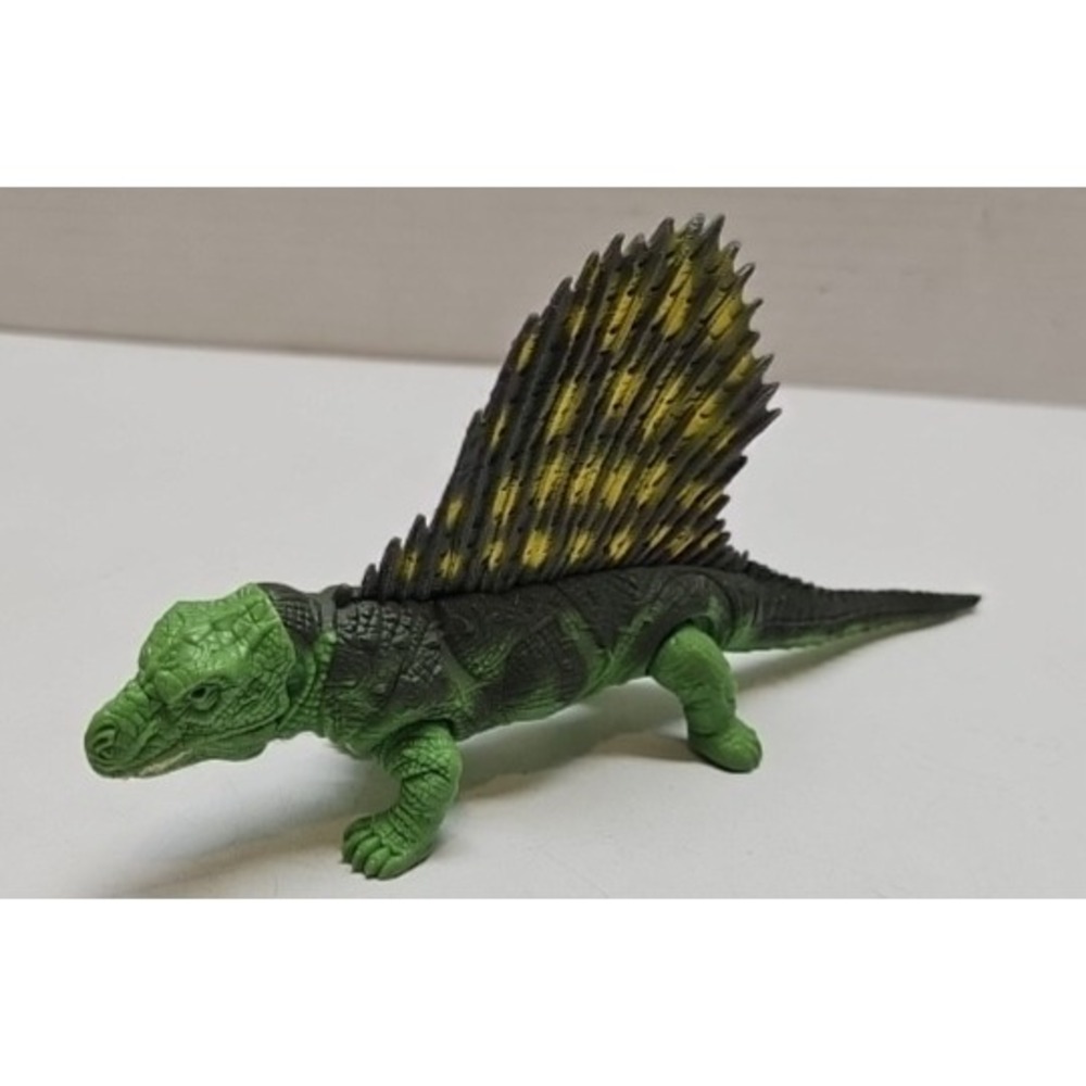 Jurassic World Dominion Ferocious Pack Dimetrodon Dinosaur Action Figure Green